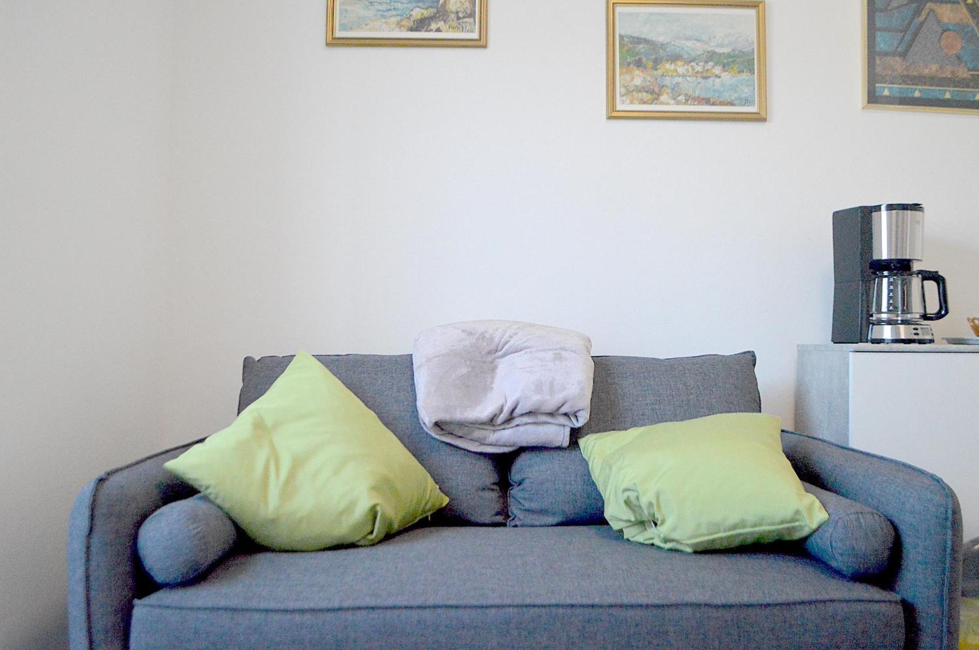 Comfortable Marijana