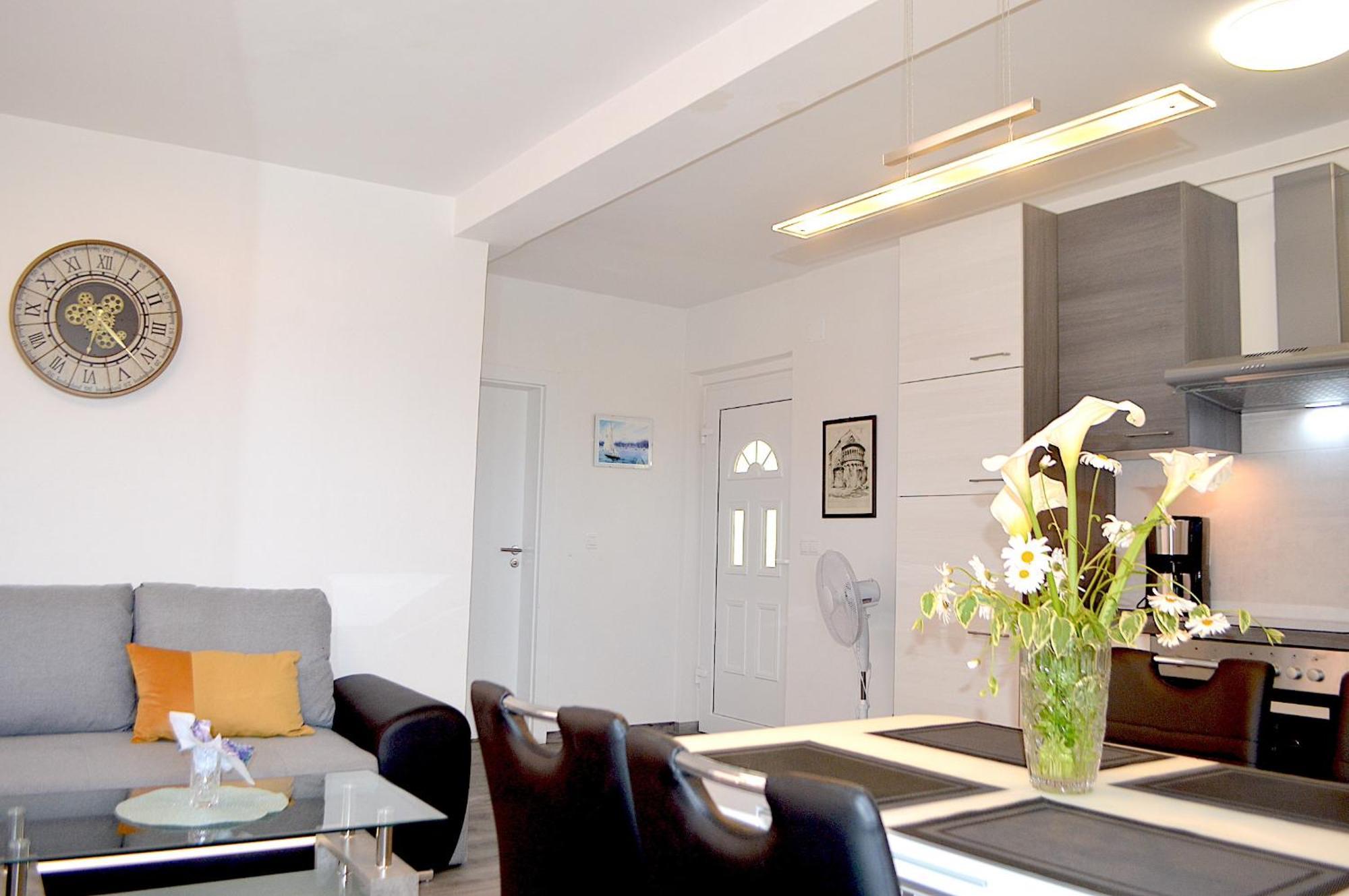 Comfortable Marijana Apartment